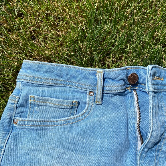 Blue Jean shorts 💙 - Picture 3 of 4